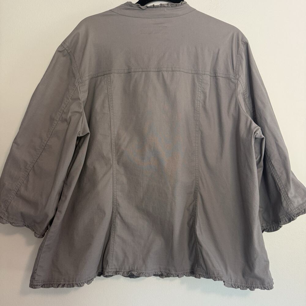 Christiana Zinn Gray Button Up Jacket 3/4 Sleeve Ruffled Edges 3X - Picture 8 of 9